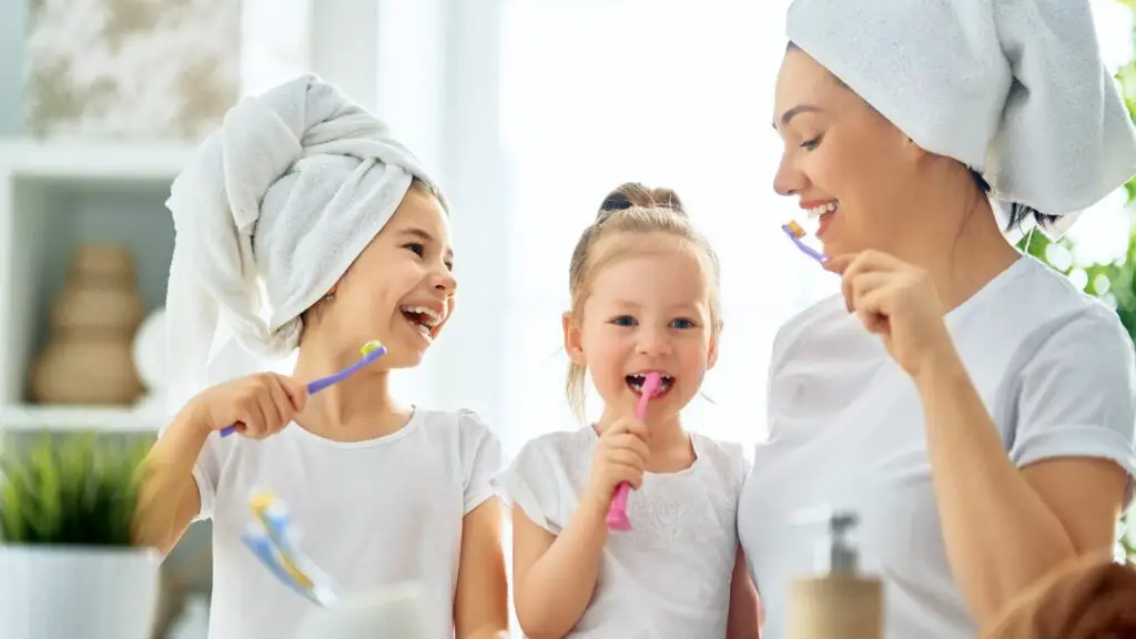 Can Adults Use Kids Toothpaste And Vice Versa